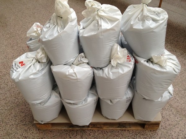MQ Bento - bentonite granulate, packed in 30 kg PE bags